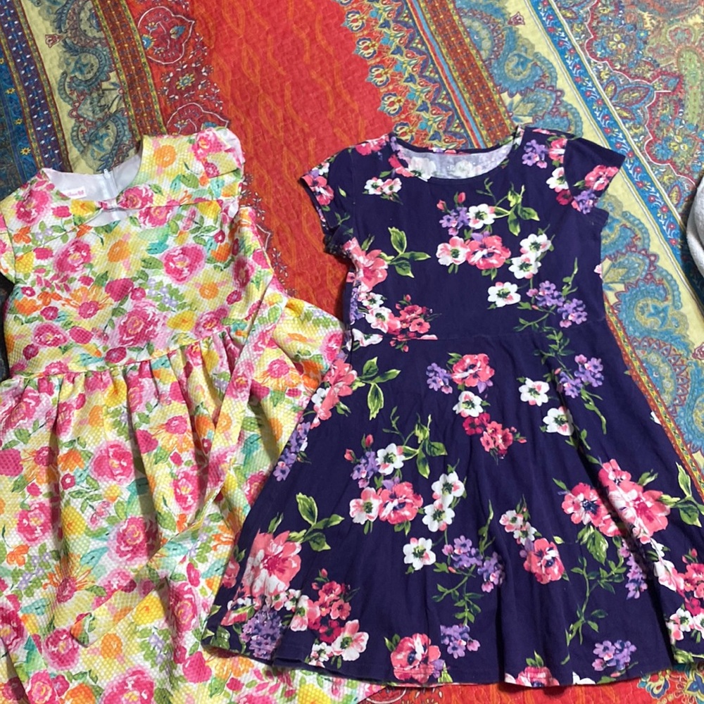 Size 14, floral dresses